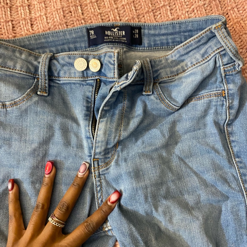 Hollister jeans